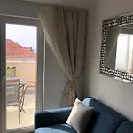 Lozic Apartman *