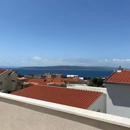 Apartment Lozic Baska Voda